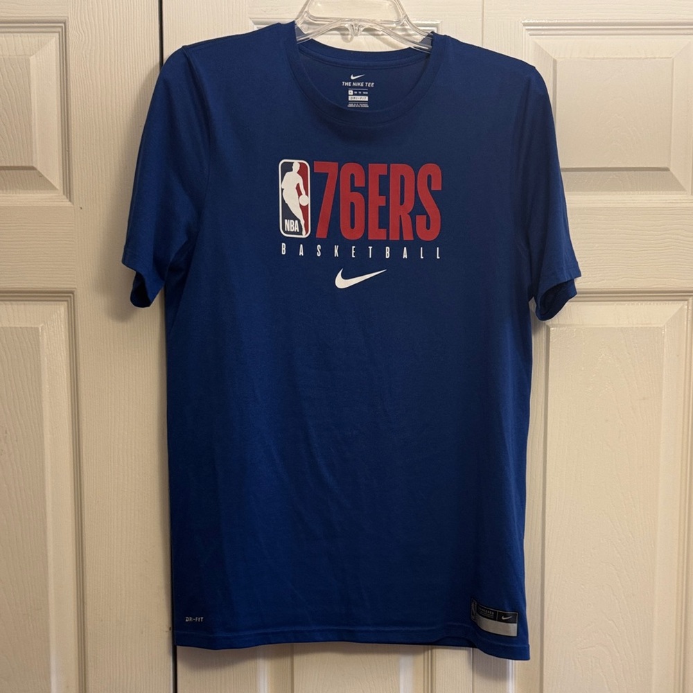 Nike Boy’s Blue 76ers Basketball Tee